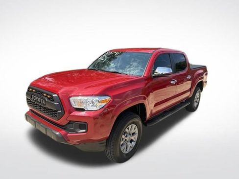 Used 2020 Toyota Tacoma SR w/ SR Convenience Package RWD image 7