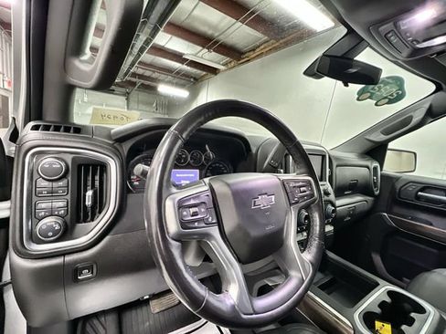 Certified 2022 Chevrolet Silverado 1500 LT Trail Boss w/ Bed Protection Package AWD/4WD image 10