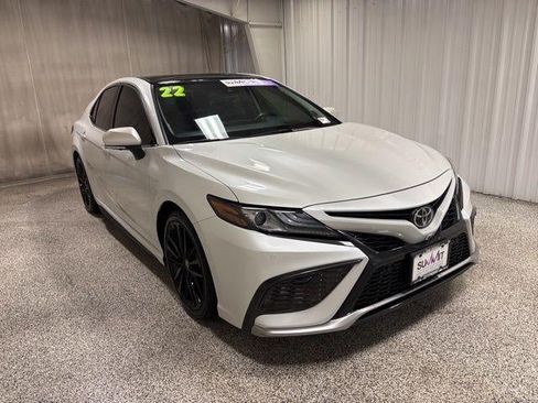 Used 2022 Toyota Camry XSE w/ Navigation Package FWD image 3