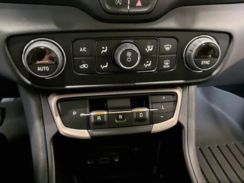 Used 2022 GMC Terrain Denali w/ Denali Premium Package image 31