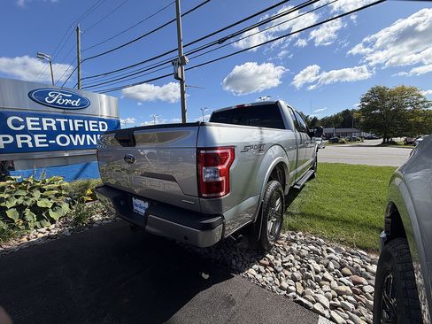 Used 2020 Ford F150 XLT w/ Equipment Group 302A Luxury AWD/4WD image 5