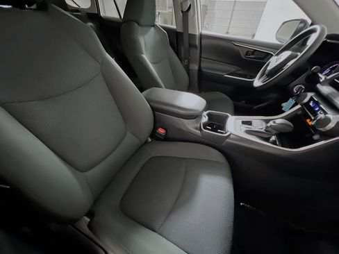 Used 2024 Toyota RAV4 LE image 30