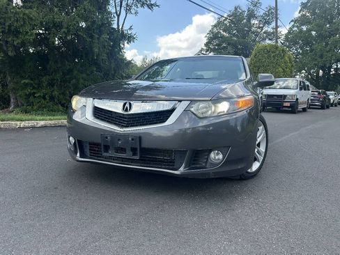Used 2010 Acura TSX V6 Sedan FWD image 2