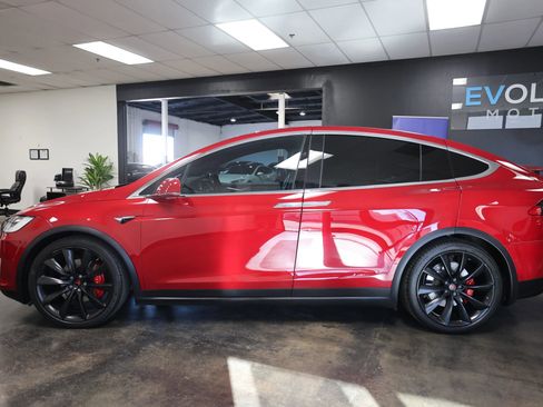 Used 2017 Tesla Model X P100D image 10