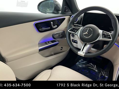 Certified 2025 Mercedes-Benz C 300 4MATIC Sedan image 11