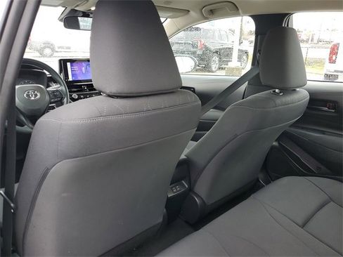 Used 2024 Toyota Corolla LE image 16