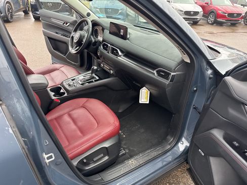 Used 2023 MAZDA CX-5 Carbon Edition image 25