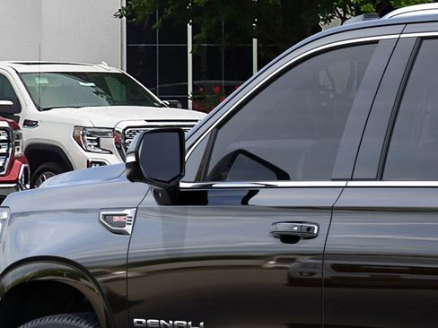 New 2026 GMC Yukon XL Denali image 14