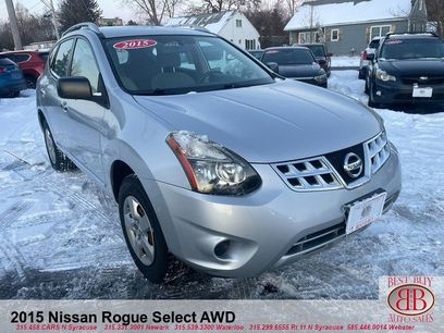 Used 2015 Nissan Rogue S w/ Convenience Package