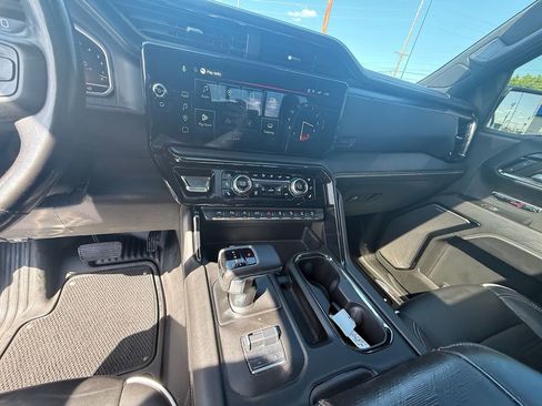 Used 2023 GMC Sierra 1500 AT4X AWD/4WD image 15