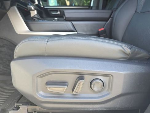 Used 2025 Toyota Tundra SR5 image 27