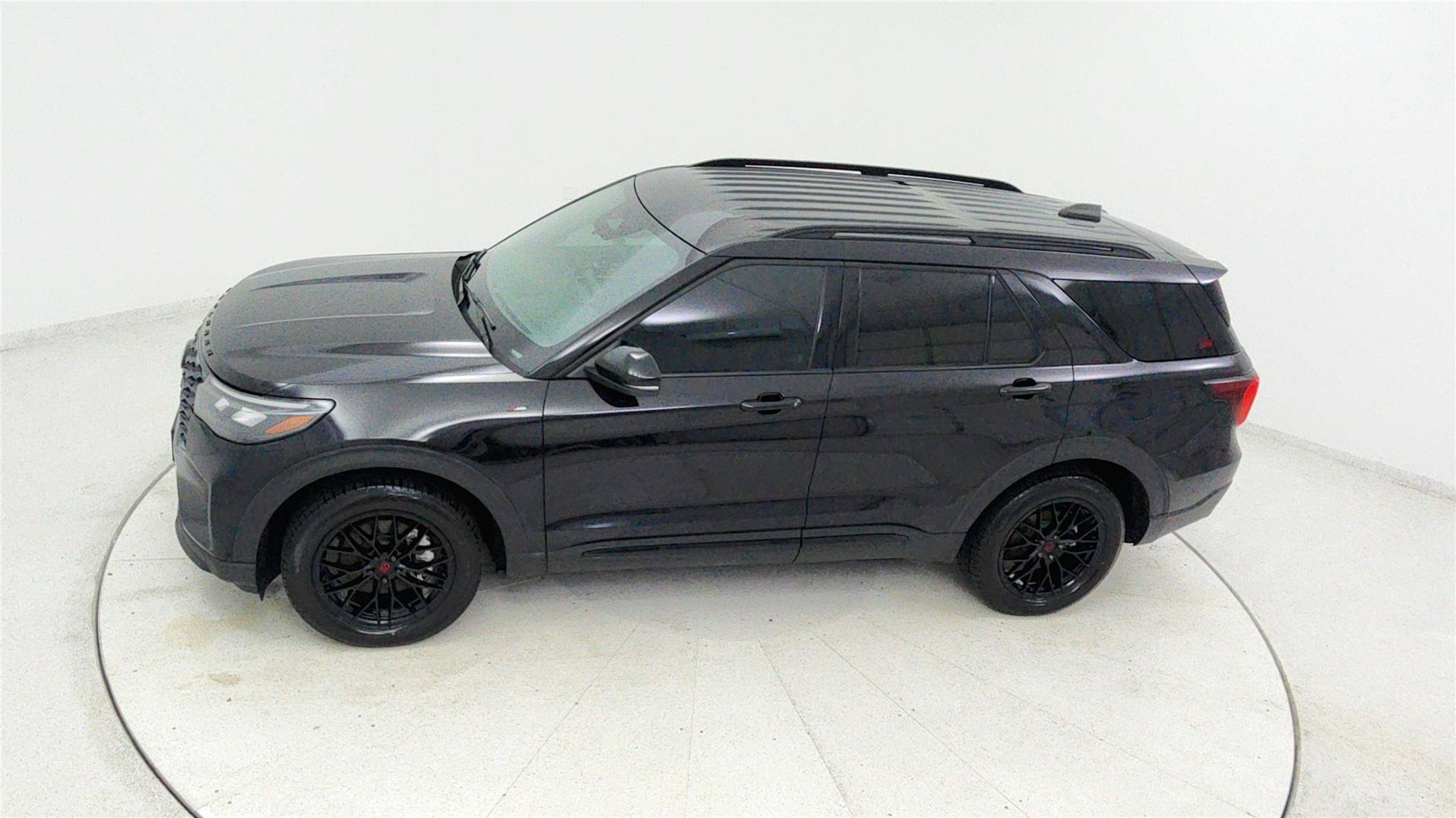 Used 2025 Ford Explorer ST-Line AWD/4WD image 36