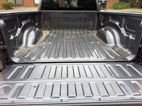 Used 2022 RAM 1500 Big Horn AWD/4WD image 22