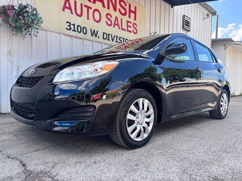 Used 2011 Toyota Matrix FWD image 4