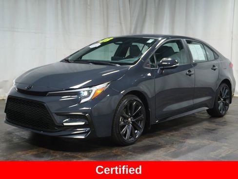 Certified 2023 Toyota Corolla SE image 2
