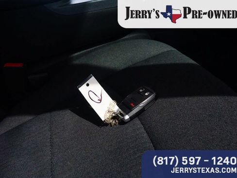 Used 2024 RAM 2500 Tradesman w/ Chrome Appearance Group AWD/4WD image 25