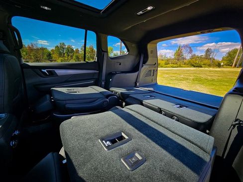 New 2026 Buick Enclave Sport Touring w/ Power Package image 41