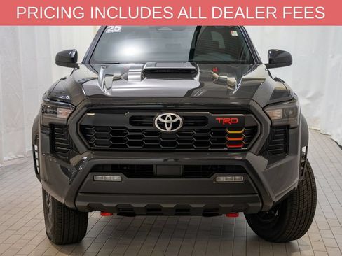 Certified 2025 Toyota Tacoma TRD Sport RWD image 2