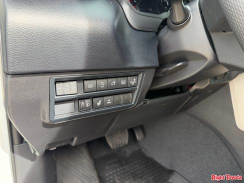 New 2026 Toyota Tundra SR5 AWD/4WD image 19