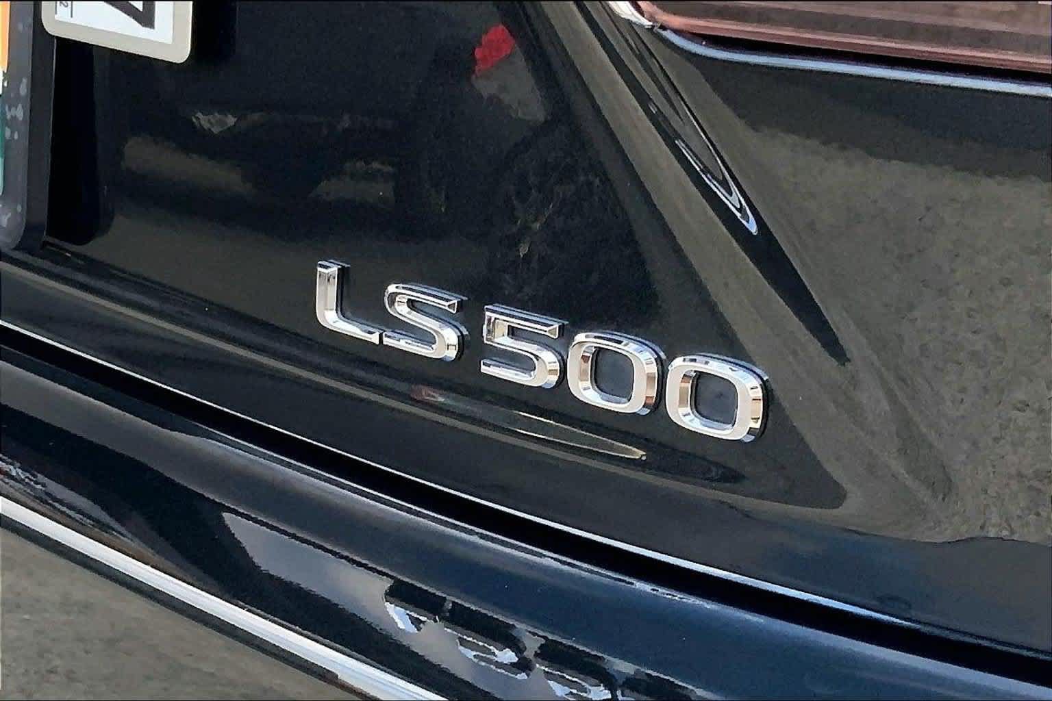 Used 2021 Lexus LS 500 w/ Luxury Package RWD image 7