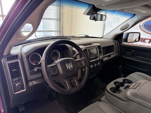 Used 2014 RAM 1500 Express image 10