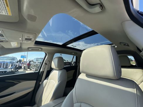 Used 2020 Buick Envision Premium image 19