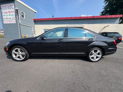 Used 2013 Mercedes-Benz S 550 4MATIC image 2