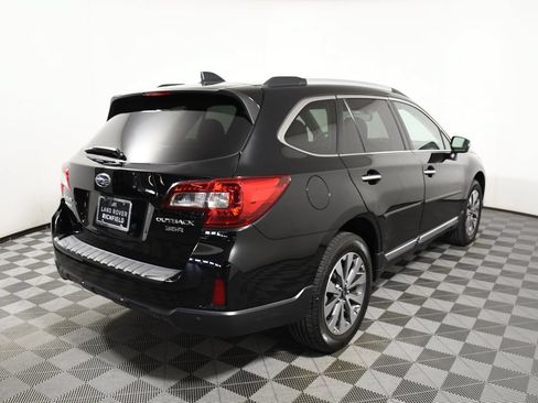 Used 2017 Subaru Outback 3.6R Touring AWD/4WD image 6