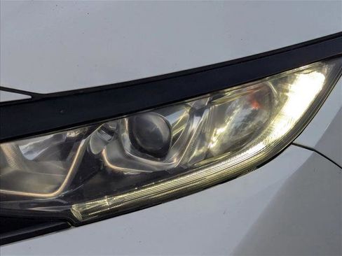 Used 2017 Honda Civic EX image 2