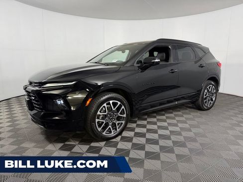 Used 2025 Chevrolet Blazer RS AWD/4WD image 1