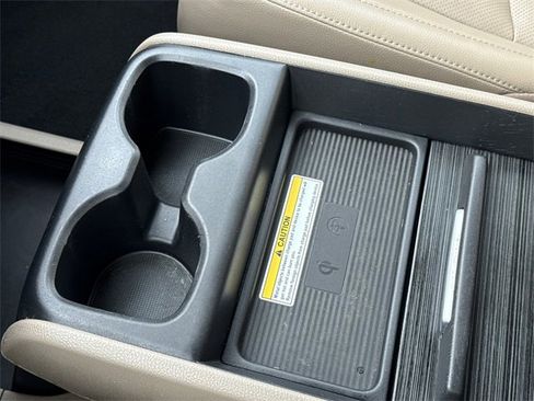 Used 2019 Honda Odyssey Elite image 31