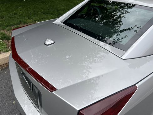 Used 2004 Cadillac XLR RWD image 74