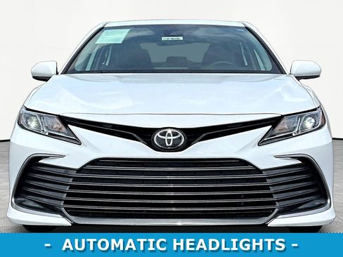 Used 2023 Toyota Camry LE AWD/4WD image 2