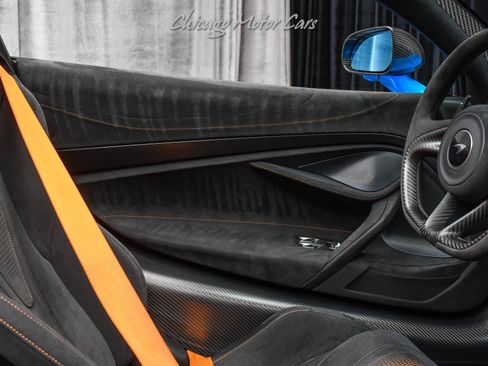 Used 2022 McLaren 765LT image 30