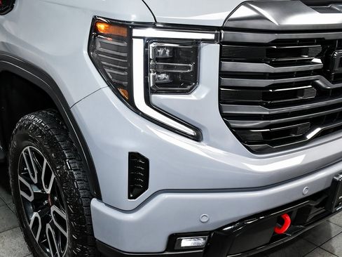 Used 2024 GMC Sierra 1500 AT4 w/ Technology Package image 84