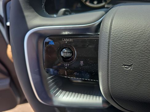 New 2026 INFINITI QX80 Luxe RWD image 18