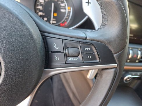 Used 2019 Alfa Romeo Giulia Ti Sport w/ Quick Order Package 22S Sport image 20