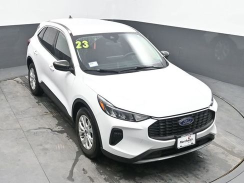 Used 2023 Ford Escape Active w/ Tech Pack #1 FWD image 23
