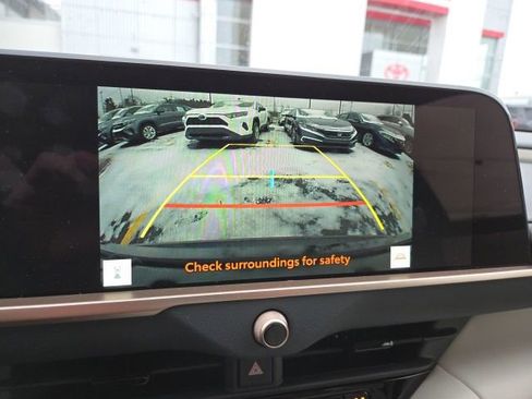 Used 2026 Toyota Crown XLE image 16