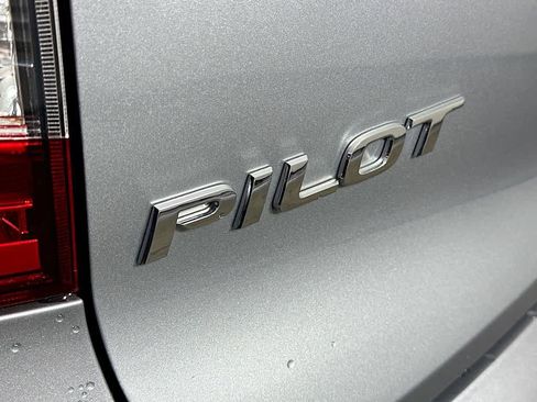Used 2020 Honda Pilot EX-L image 7