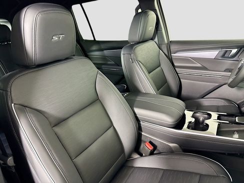 New 2026 Buick Enclave Sport Touring image 29