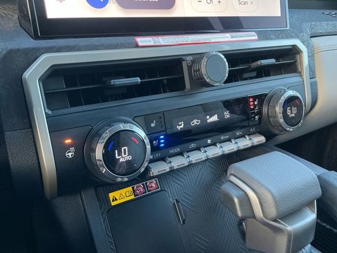 New 2026 Toyota Tacoma Limited AWD/4WD image 22