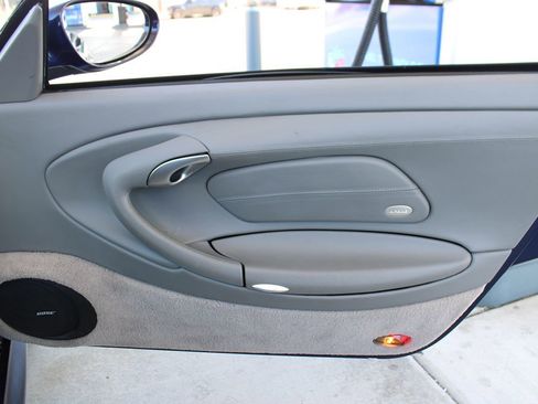 Used 2002 Porsche 911 Carrera 4S AWD/4WD image 35