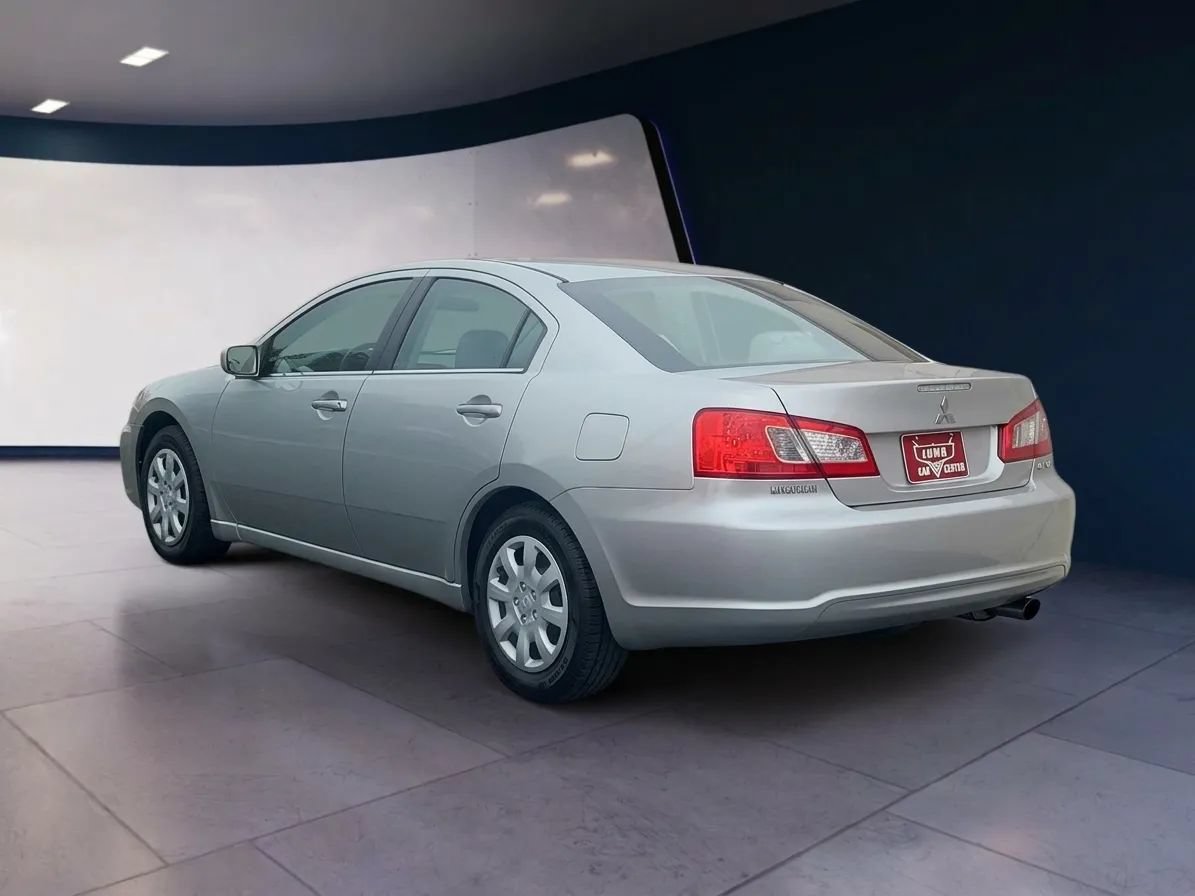 Used 2011 Mitsubishi Galant ES FWD image 3