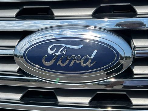 Used 2021 Ford Expedition Max Limited AWD/4WD image 36