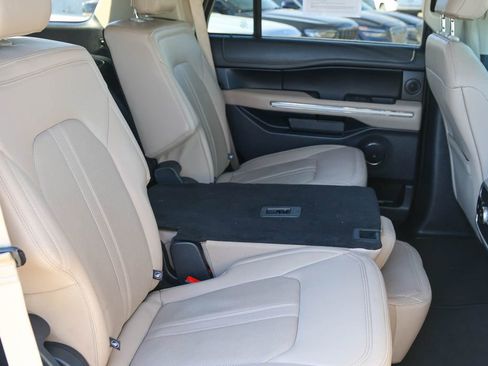 Used 2024 Ford Expedition Limited AWD/4WD image 23