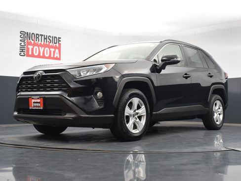 Used 2019 Toyota RAV4 XLE image 31