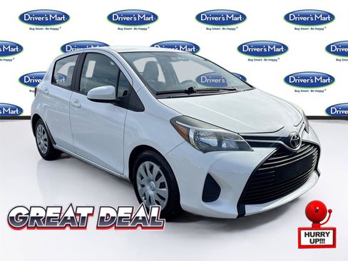 Used 2017 Toyota Yaris L image 1