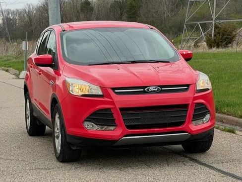 Used 2015 Ford Escape SE AWD/4WD image 3