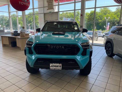 Certified 2026 Toyota Tacoma TRD Pro w/ Tow Tech Package AWD/4WD image 3